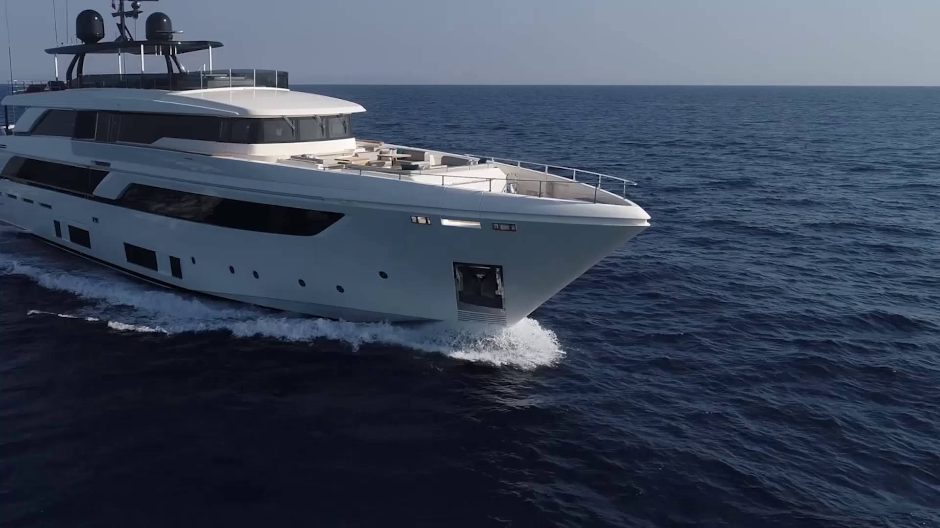 Custom Line Navetta Navetta 42