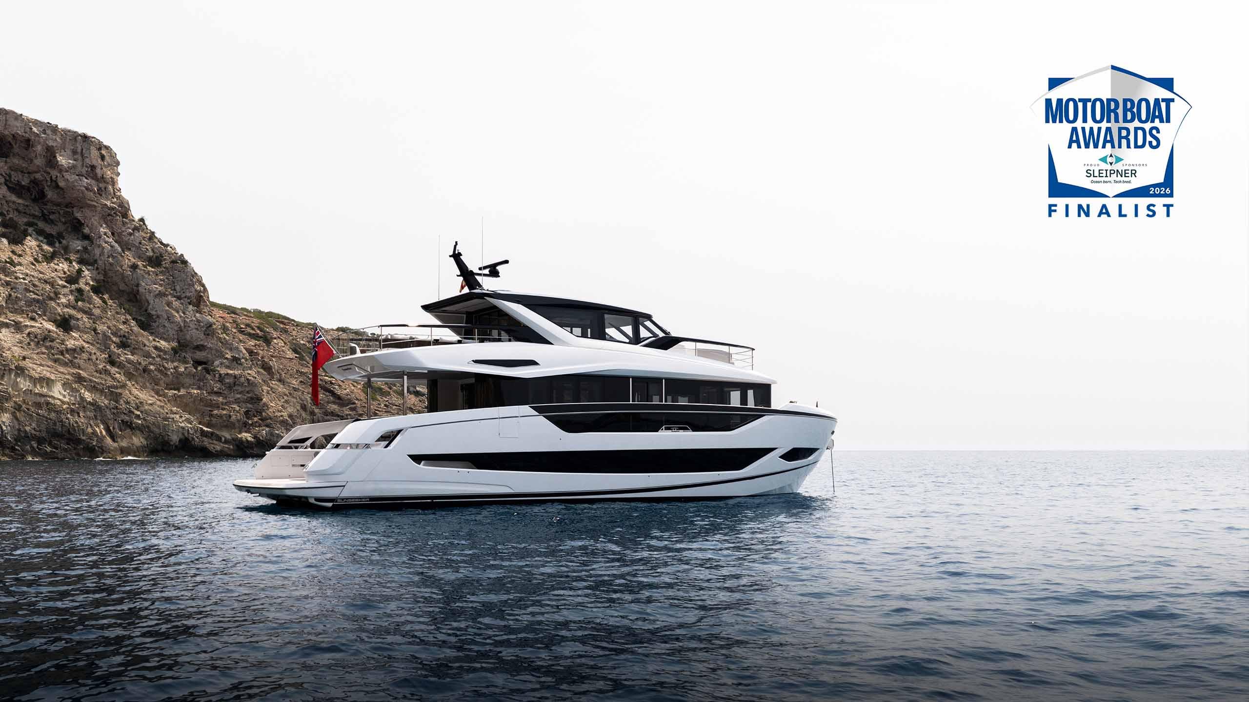 Sunseeker 82 Ocean Enclosed